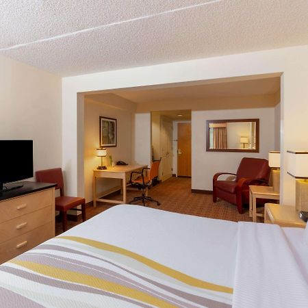 La Quinta By Wyndham גרדן סיטי חדר תמונה