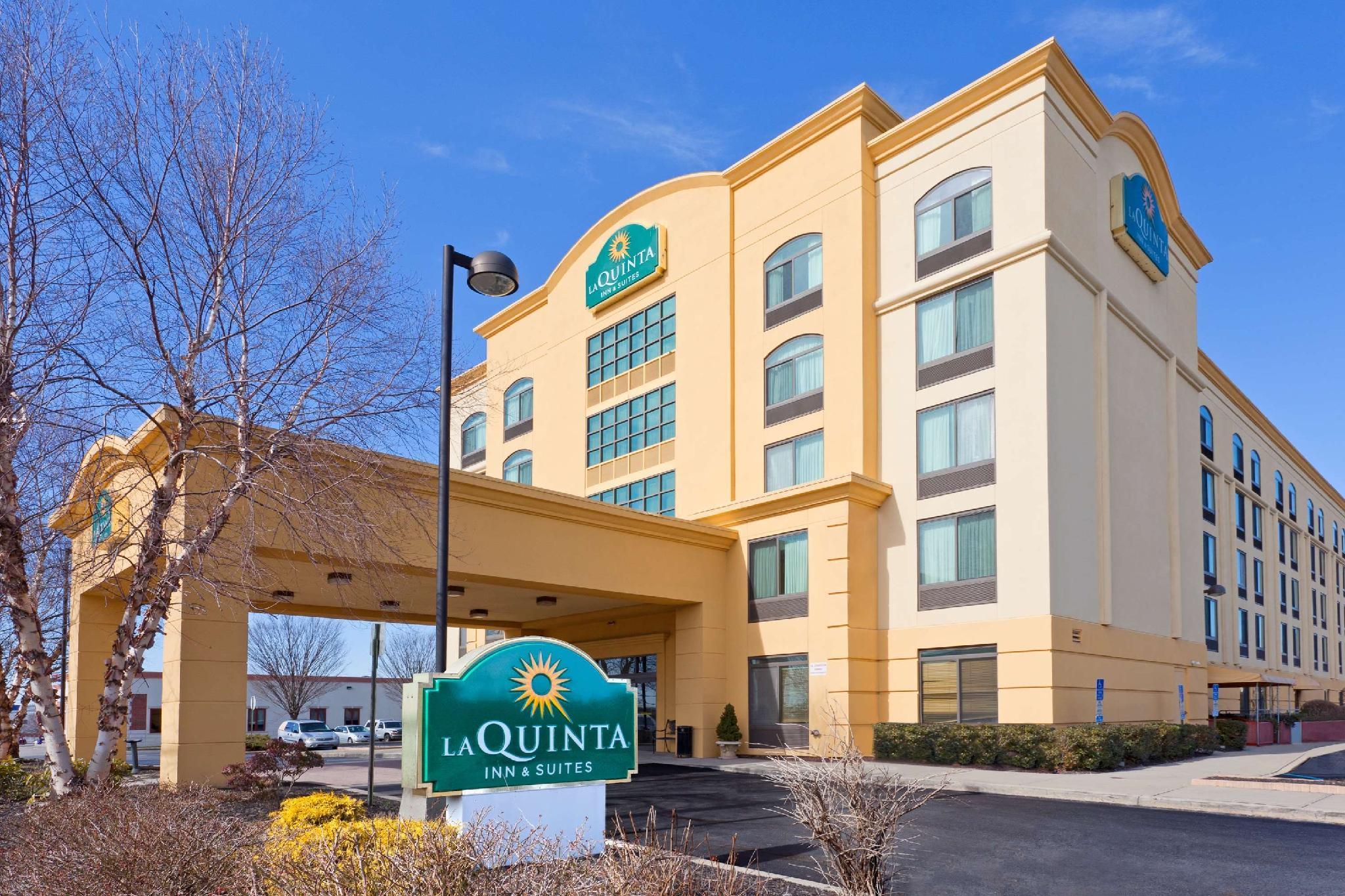 La Quinta By Wyndham גרדן סיטי מראה חיצוני תמונה