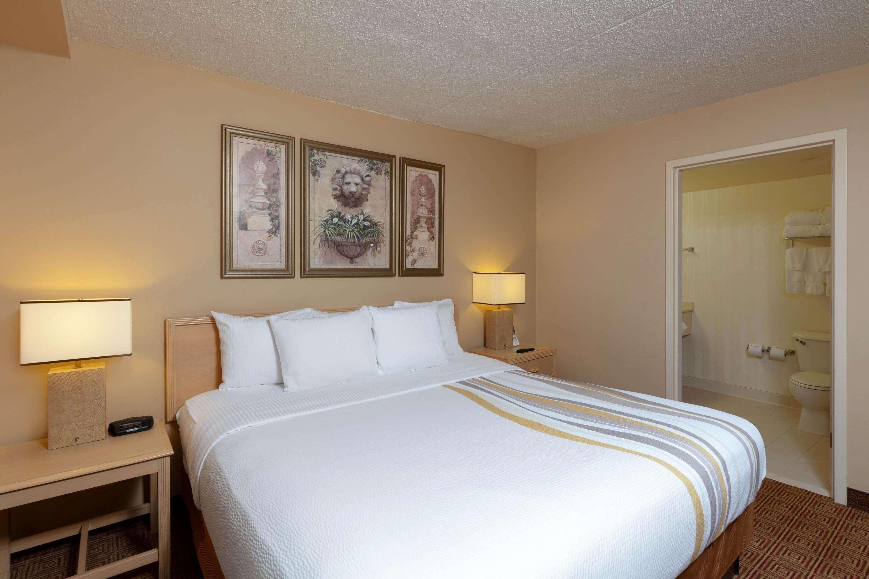 La Quinta By Wyndham גרדן סיטי מראה חיצוני תמונה