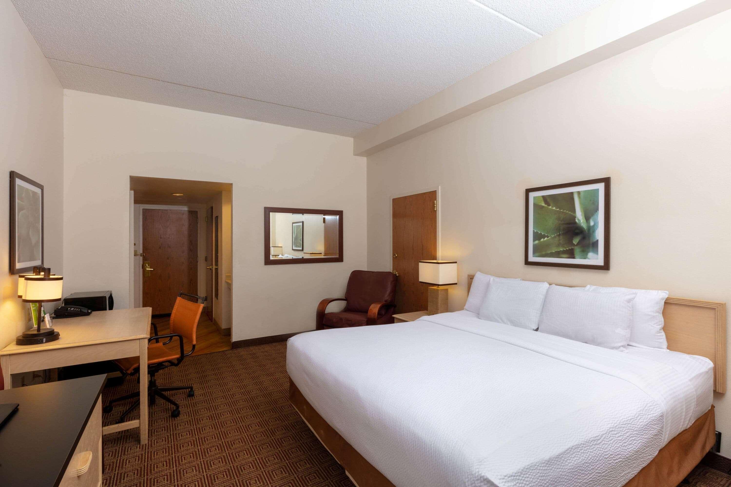 La Quinta By Wyndham גרדן סיטי מראה חיצוני תמונה